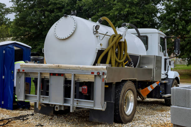Affordable portable toilet rental in Lakeview, OR